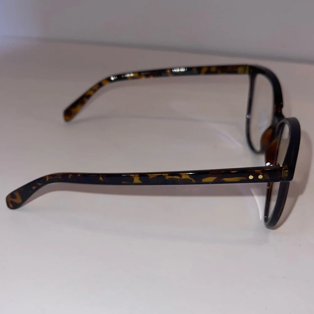 Nordstrom brown tortoise